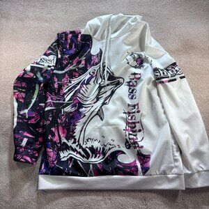 Bass Fishing Pullover Hoodie Size XXL